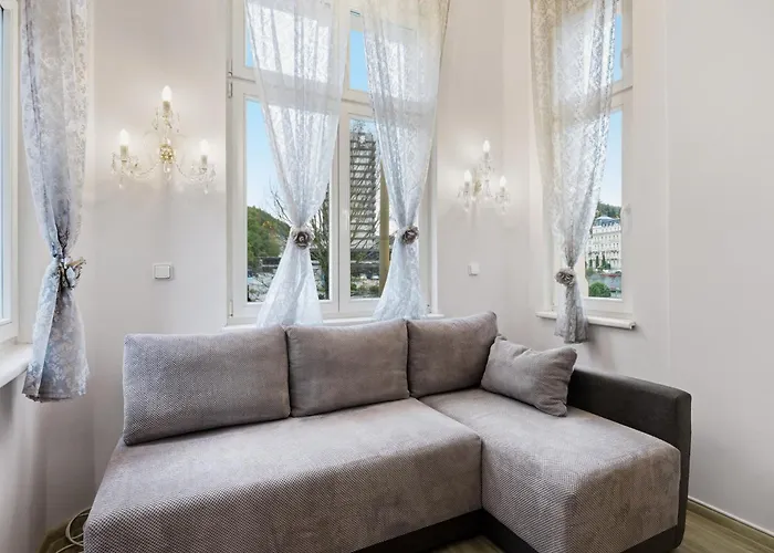 Pink Pearl Bright & Romantic Apartment Karlsbad